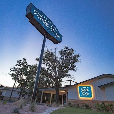 Stonewall Motor Lodge Luaran gambar