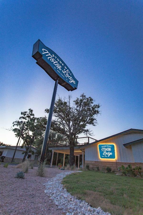 Stonewall Motor Lodge Luaran gambar